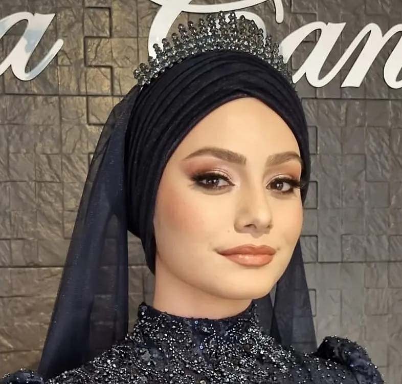 Salonumuzdan Kareler